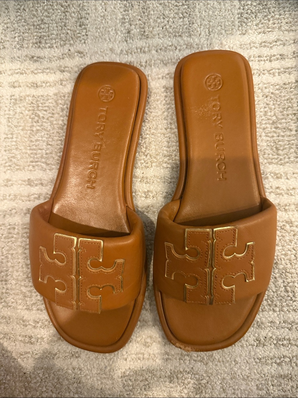 Tory Burch Cognac Leather Slide Sandals with Gold Logo - Picture 5 of 7